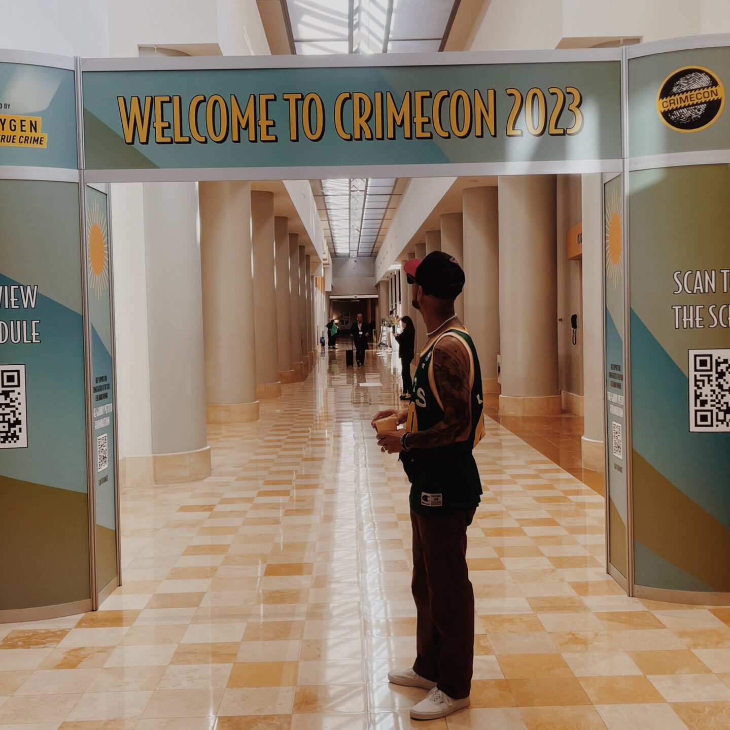CrimeCon 2023 - James at Entrance